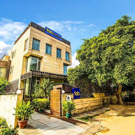 Fabhotel Raj Darbar Iffco Gurgaon Exterior photo